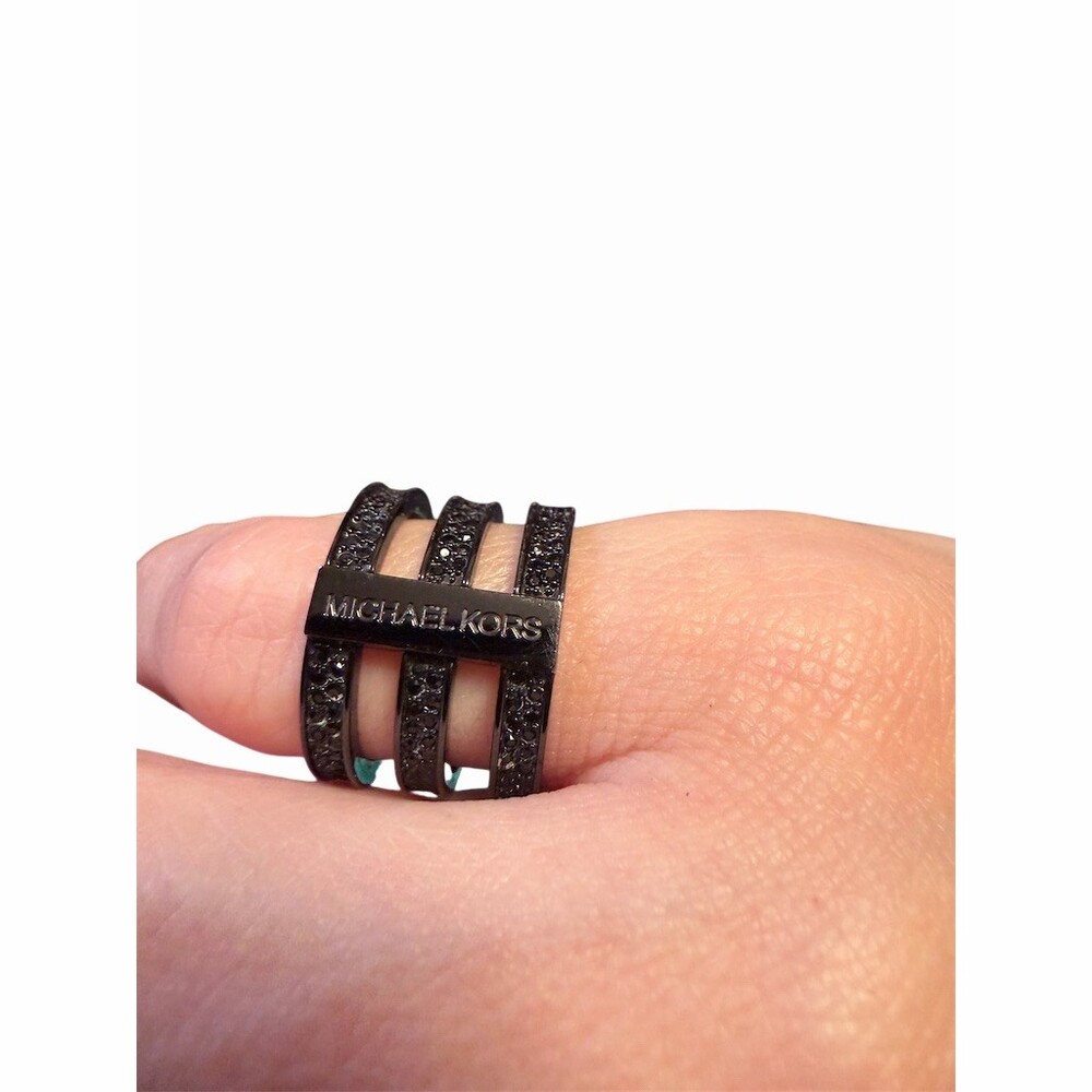 Michael Kors Black Pavé Crystal Triple Row Size 6 Ring